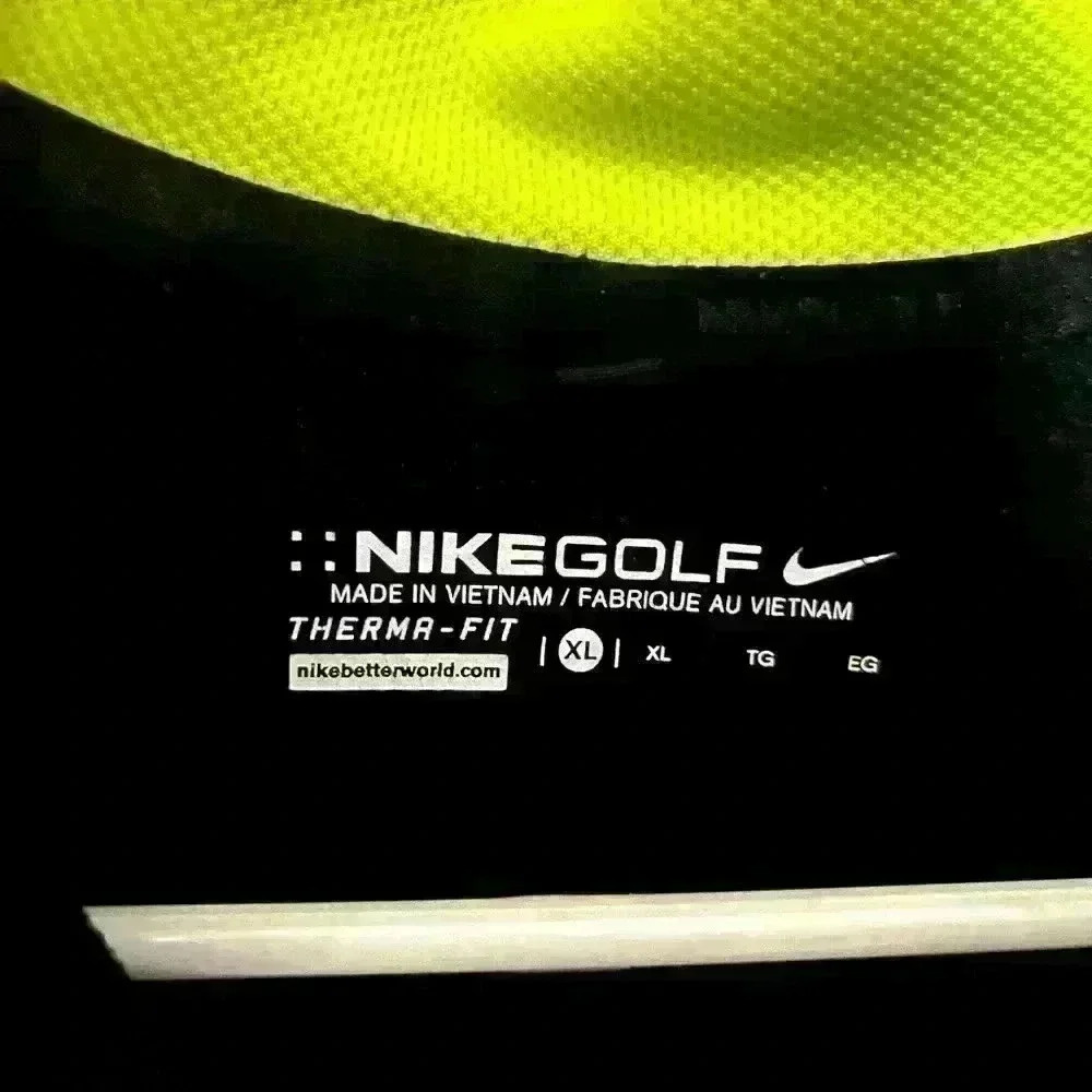 Boy’s Nike Golf quarter zip - XL - Picture 2 of 6